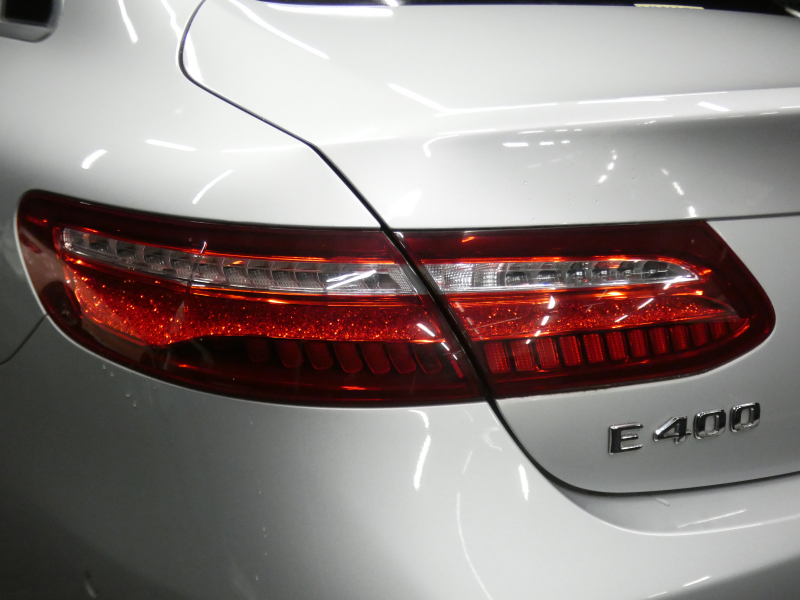 メルセデスベンツ Eクラス E400 ｸｰﾍﾟ ｽﾎﾟｰﾂ ｴｸｽｸﾙｰｼﾌﾞ&ﾚｰﾀﾞｰｾｰﾌﾃｨPKG　333ps AMGｴｱﾛ&19AW ｷｰﾚｽｺﾞｰ ﾅｯﾊﾟ赤黒革 ﾍﾞﾝﾁﾚｰﾀｰ&ﾏｯｻｰｼﾞ ﾊﾟﾉﾗﾏｻﾝﾙｰﾌ ﾅﾋﾞTV 360ｶﾒﾗ Aｶｰﾌﾟﾚｲ Burmester ﾍｯﾄﾞｱｯﾌﾟD ｴｱﾊﾞﾗﾝｽPKG ｵｰﾄﾄﾗﾝｸ/ﾌｯﾄOP　2年保証付