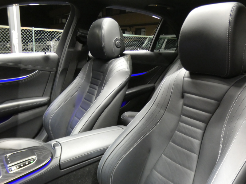 メルセデスベンツ Eクラス E300 ｽﾎﾟｰﾂ ｴｸｽｸﾙｰｼﾌﾞ&ﾚｰﾀﾞｰｾｰﾌﾃｨPKG　後期 1ｵｰﾅｰ meｺﾈｸﾄ ﾌﾞﾗｯｸﾅｯﾊﾟﾚｻﾞｰ/前後ﾋｰﾀｰ ﾊﾟﾉﾗﾏSR MBUXﾅﾋﾞ 地ﾃﾞｼﾞ 360度ｶﾒﾗ 前後ﾄﾞﾗﾚｺ Burmester ﾍｯﾄﾞｱｯﾌﾟD ｴｱﾊﾞﾗﾝｽPKG ｵｰﾄﾄﾗﾝｸ AMGｴｱﾛ&19ｲﾝﾁAW　2年保証付