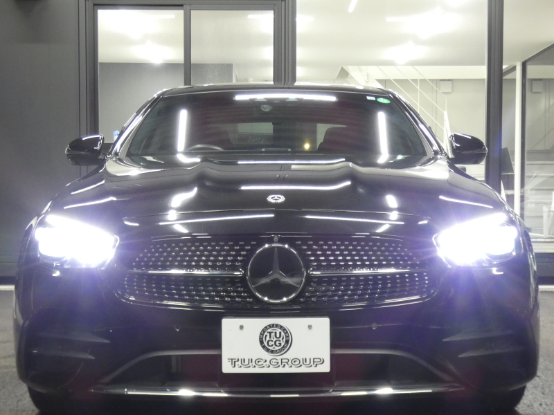 メルセデスベンツ Eクラス E300 ｽﾎﾟｰﾂ ｴｸｽｸﾙｰｼﾌﾞ&ﾚｰﾀﾞｰｾｰﾌﾃｨPKG　後期 1ｵｰﾅｰ meｺﾈｸﾄ ﾌﾞﾗｯｸﾅｯﾊﾟﾚｻﾞｰ/前後ﾋｰﾀｰ ﾊﾟﾉﾗﾏSR MBUXﾅﾋﾞ 地ﾃﾞｼﾞ 360度ｶﾒﾗ 前後ﾄﾞﾗﾚｺ Burmester ﾍｯﾄﾞｱｯﾌﾟD ｴｱﾊﾞﾗﾝｽPKG ｵｰﾄﾄﾗﾝｸ AMGｴｱﾛ&19ｲﾝﾁAW　2年保証付