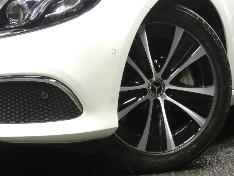 メルセデスベンツ Eクラス E450 4MATIC ｴｸｽｸﾙｰｼﾌﾞ ｴｸｽｸﾙｰｼﾌﾞ&ﾚｰﾀﾞｰｾｰﾌﾃｨPKG　中期 meｺﾈｸﾄ ﾅｯﾊﾟ黒革/ﾍﾞﾝﾁﾚｰﾀｰ/前後ﾋｰﾀｰ ﾊﾟﾉﾗﾏｻﾝﾙｰﾌ 純正ﾅﾋﾞ 地ﾃﾞｼﾞ AppleCarPlay 360度ｶﾒﾗ Burmester ｴｱﾊﾞﾗﾝｽPKG ﾍｯﾄﾞｱｯﾌﾟD 自動ﾄﾗﾝｸ/ﾌｯﾄOP LEDﾗｲﾄ/自動HB　2年保証付