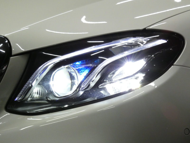 メルセデスベンツ Eクラス E450 4MATIC ｴｸｽｸﾙｰｼﾌﾞ ｴｸｽｸﾙｰｼﾌﾞ&ﾚｰﾀﾞｰｾｰﾌﾃｨPKG　中期 meｺﾈｸﾄ ﾅｯﾊﾟ黒革/ﾍﾞﾝﾁﾚｰﾀｰ/前後ﾋｰﾀｰ ﾊﾟﾉﾗﾏｻﾝﾙｰﾌ 純正ﾅﾋﾞ 地ﾃﾞｼﾞ AppleCarPlay 360度ｶﾒﾗ Burmester ｴｱﾊﾞﾗﾝｽPKG ﾍｯﾄﾞｱｯﾌﾟD 自動ﾄﾗﾝｸ/ﾌｯﾄOP LEDﾗｲﾄ/自動HB　2年保証付