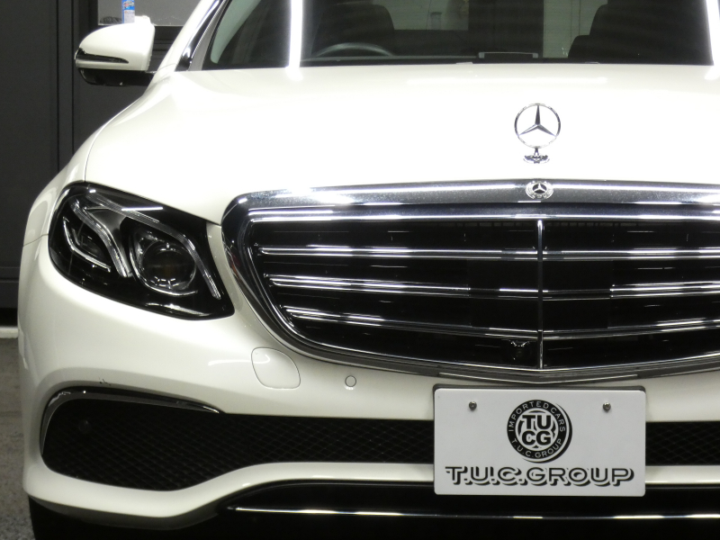 メルセデスベンツ Eクラス E450 4MATIC ｴｸｽｸﾙｰｼﾌﾞ ｴｸｽｸﾙｰｼﾌﾞ&ﾚｰﾀﾞｰｾｰﾌﾃｨPKG　中期 meｺﾈｸﾄ ﾅｯﾊﾟ黒革/ﾍﾞﾝﾁﾚｰﾀｰ/前後ﾋｰﾀｰ ﾊﾟﾉﾗﾏｻﾝﾙｰﾌ 純正ﾅﾋﾞ 地ﾃﾞｼﾞ AppleCarPlay 360度ｶﾒﾗ Burmester ｴｱﾊﾞﾗﾝｽPKG ﾍｯﾄﾞｱｯﾌﾟD 自動ﾄﾗﾝｸ/ﾌｯﾄOP LEDﾗｲﾄ/自動HB　2年保証付