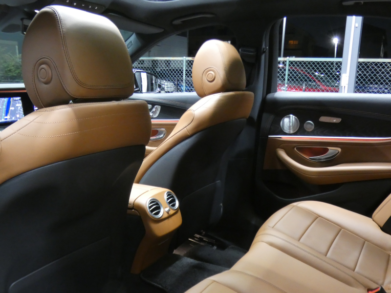 メルセデスベンツ Eクラス E300 ｱﾊﾞﾝｷﾞｬﾙﾄﾞ ｽﾎﾟｰﾂ ｴｸｽｸﾙｰｼﾌﾞ&ﾚｰﾀﾞｰｾｰﾌﾃｨPKG　中期 meｺﾈｸﾄ Newｽﾃｱﾘﾝｸﾞ ﾌﾞﾗｳﾝﾅｯﾊﾟﾚｻﾞｰ 全席ﾋｰﾀｰ ﾊﾟﾉﾗﾏｻﾝﾙｰﾌ HDDﾅﾋﾞTV Appleｶｰﾌﾟﾚｲ Burmester 360ｶﾒﾗ ﾍｯﾄﾞｱｯﾌﾟD ｴｱﾊﾞﾗﾝｽPKG AMGｴｱﾛ&19ｲﾝﾁAW　2年保証付