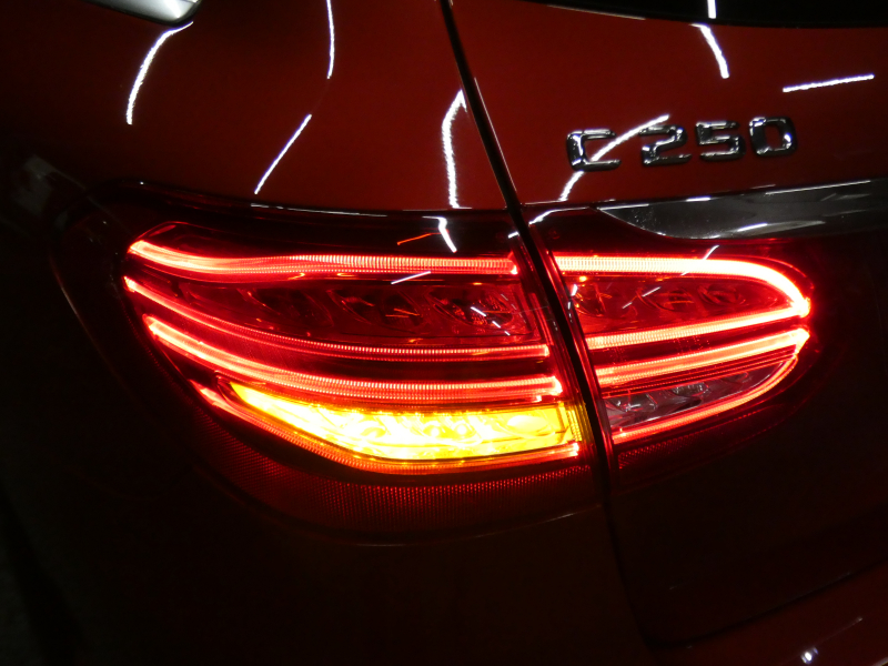 メルセデスベンツ Cクラス C250 ｽﾃｰｼｮﾝﾜｺﾞﾝ ｽﾎﾟｰﾂ ﾚｰﾀﾞｰｾｰﾌﾃｨPKG　AMGｴｱﾛ&19AW 黒本革ｼｰﾄ/ﾋｰﾀｰ HDDﾅﾋﾞ 地ﾃﾞｼﾞ Bｶﾒﾗ Burmester ﾍｯﾄﾞｱｯﾌﾟD ｴｱﾊﾞﾗﾝｽPKG 自動ﾘｱｹﾞｰﾄ/ﾌｯﾄOP ﾊﾟﾄﾞﾙｼﾌﾄ LEDﾗｲﾄ/ｵｰﾄHB ｱﾝﾋﾞｴﾝﾄﾗｲﾄ　2年保証付