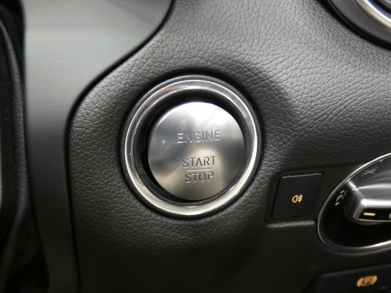 メルセデスベンツ SLCクラス SLC180 ｽﾎﾟｰﾂ ﾚｰﾀﾞｰｾｰﾌﾃｨPKG　9速AT AMGｴｱﾛ&18AW ｷｰﾚｽｺﾞｰ 黒本革ｼｰﾄ/ﾋｰﾀｰ HDDﾅﾋﾞ 地ﾃﾞｼﾞ AppleCarPlay Bｶﾒﾗ ﾀﾞｲﾅﾐｯｸｾﾚｸﾄ ﾀﾞｯｼｭﾎﾞｰﾄﾞｸﾛｯｸ LEDﾍｯﾄﾞﾗｲﾄ/ｱﾀﾞﾌﾟﾃｨﾌﾞHB 純正ﾄﾞﾗﾚｺ　2年保証付