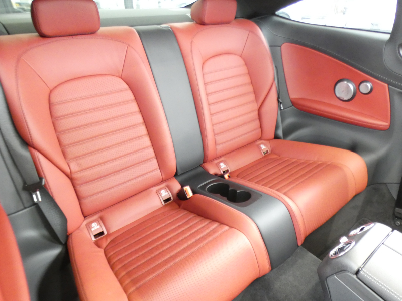 AMG Cクラス C43 4MATIC ｸｰﾍﾟ ﾚｰﾀﾞｰｾｰﾌﾃｨPKG　9速AT AMGｴｱﾛ&19ｲﾝﾁｱﾙﾐ 赤本革 ﾊﾟﾉﾗﾏｻﾝﾙｰﾌ HDDﾅﾋﾞ 地ﾃﾞｼﾞ ﾊﾞｯｸｶﾒﾗ Burmester ﾊﾟﾌｭｰﾑｱﾄﾏｲｻﾞｰ 自動ﾄﾗﾝｸ/ﾌｯﾄOP ﾊﾟﾄﾞﾙｼﾌﾄ LEDﾍｯﾄﾞﾗｲﾄ/ｱﾀﾞﾌﾟﾃｨﾌﾞHB　2年保証付