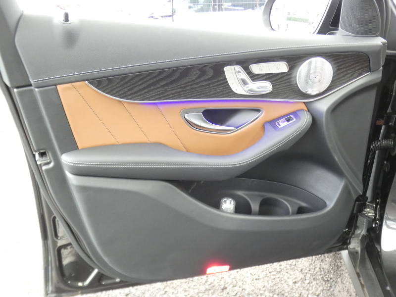 AMG GLCクーペ GLC43 4MATIC ｸｰﾍﾟ ﾚｻﾞｰｴｸｽｸﾙｰｼﾌﾞ&ﾚｰﾀﾞｰｾｰﾌﾃｨPKG　後期 1ｵｰﾅｰ 390ps meｺﾈｸﾄ 茶革/ﾍﾞﾝﾁﾚｰﾀｰ ｻﾝﾙｰﾌ MBUXﾅﾋﾞ 地ﾃﾞｼﾞ 360ｶﾒﾗ ﾍｯﾄﾞｱｯﾌﾟD Burmester ｴｱﾊﾞﾗﾝｽPKG ﾄﾞﾗﾚｺ LEDﾍｯﾄﾞﾗｲﾄ AMGｴｱﾛ/20ｲﾝﾁAW　2年保証付