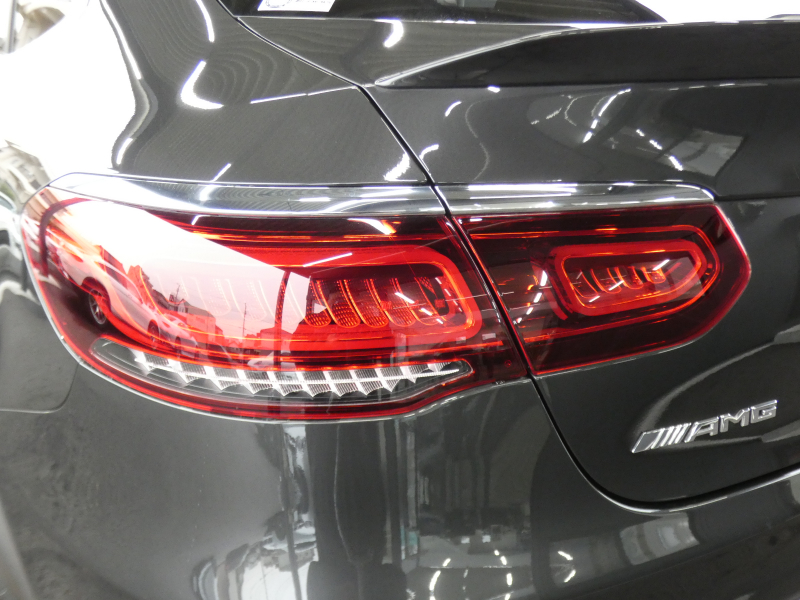 AMG GLCクーペ GLC43 4MATIC ｸｰﾍﾟ ﾚｻﾞｰｴｸｽｸﾙｰｼﾌﾞ&ﾚｰﾀﾞｰｾｰﾌﾃｨPKG　後期 1ｵｰﾅｰ 390ps meｺﾈｸﾄ 茶革/ﾍﾞﾝﾁﾚｰﾀｰ ｻﾝﾙｰﾌ MBUXﾅﾋﾞ 地ﾃﾞｼﾞ 360ｶﾒﾗ ﾍｯﾄﾞｱｯﾌﾟD Burmester ｴｱﾊﾞﾗﾝｽPKG ﾄﾞﾗﾚｺ LEDﾍｯﾄﾞﾗｲﾄ AMGｴｱﾛ/20ｲﾝﾁAW　2年保証付