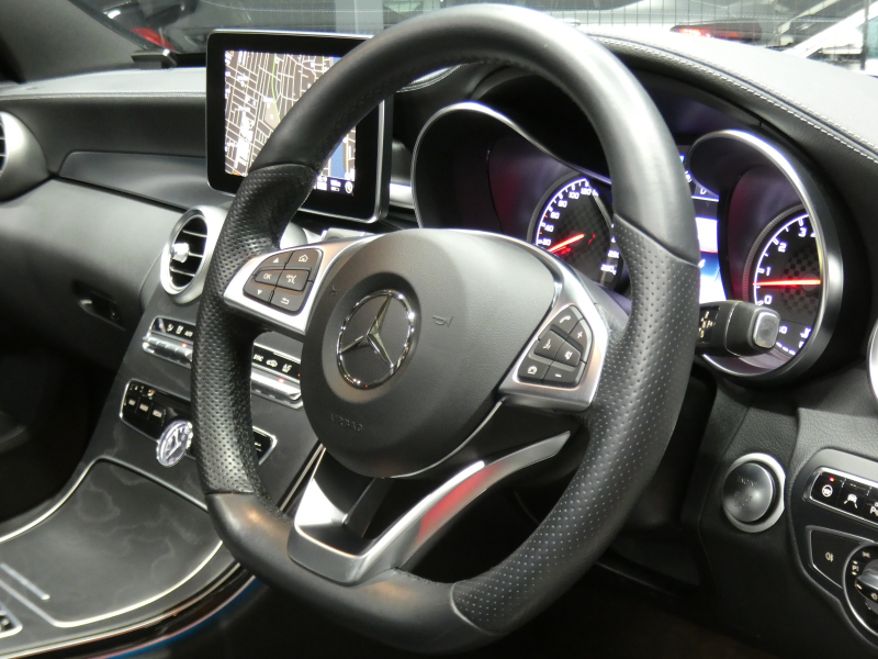 AMG Cクラス C43 4MATIC ｴｸｽｸﾙｰｼﾌﾞ&ﾚｰﾀﾞｰｾｰﾌﾃｨPKG　9速AT AMGｴｱﾛ&19ｲﾝﾁｱﾙﾐ 黒本革 ﾊﾟﾉﾗﾏｻﾝﾙｰﾌ HDDﾅﾋﾞ 地ﾃﾞｼﾞ ﾊﾞｯｸｶﾒﾗ Burmester ｴｱﾊﾞﾗﾝｽPKG/ﾊﾟﾌｭｰﾑｱﾄﾏｲｻﾞｰ ﾄﾞﾗﾚｺ LEDﾍｯﾄﾞﾗｲﾄ/ｵｰﾄHB　2年保証付