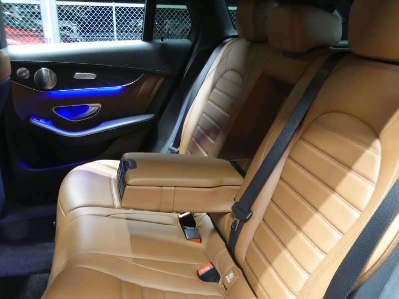 AMG GLC GLC43 4MATIC ﾚｻﾞｰｴｸｽｸﾙｰｼﾌﾞ&ﾚｰﾀﾞｰｾｰﾌﾃｨPKG　後期 390ps meｺﾈｸﾄ 茶革/ﾋｰﾀｰ/ﾍﾞﾝﾁﾚｰﾀｰ MBUXﾅﾋﾞ 地ﾃﾞｼﾞ 360ｶﾒﾗ ﾍｯﾄﾞｱｯﾌﾟD Burmester ｴｱﾊﾞﾗﾝｽPKG 前後ﾄﾞﾗﾚｺ LEDﾍｯﾄﾞﾗｲﾄ AMGｴｱﾛ/20ｲﾝﾁAW　2年保証付