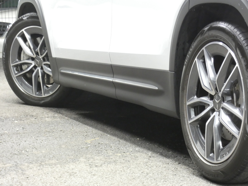 AMG GLB GLB35 4MATIC AMGﾊﾟﾌｫｰﾏﾝｽ&ｱﾄﾞﾊﾞﾝｽﾄﾞ&ﾅﾋﾞｹﾞｰｼｮﾝ&ﾚｰﾀﾞｰｾｰﾌﾃｨPKG　1ｵｰﾅｰ meｺﾈｸﾄ AMGｴｱﾛ 19ｲﾝﾁｱﾙﾐ ﾊﾟﾌｫｰﾏﾝｽｽﾃｱﾘﾝｸﾞ ﾄﾞﾗｲﾌﾞｺﾝﾄﾛｰﾙｽｲｯﾁ 赤黒革 ﾊﾟﾉﾗﾏｻﾝﾙｰﾌ MBUXﾅﾋﾞ 地ﾃﾞｼﾞ 360度ｶﾒﾗ ﾍｯﾄﾞｱｯﾌﾟD　2年保証付