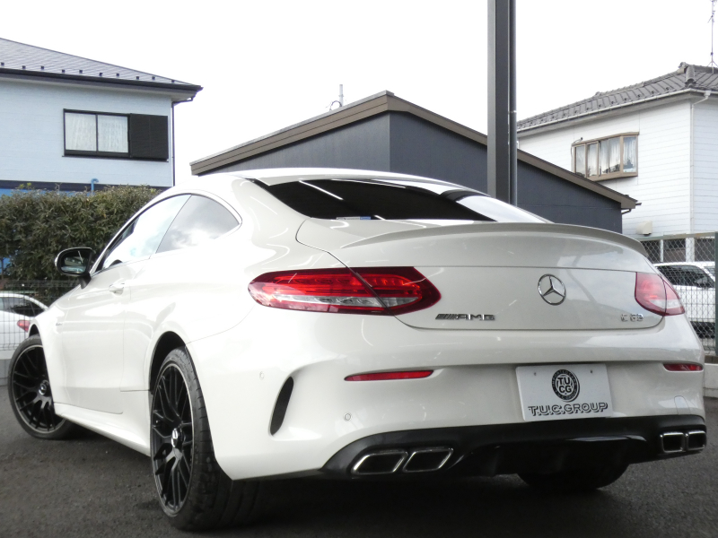 AMG Cクラス C63 ｸｰﾍﾟ ﾚｰﾀﾞｰｾｰﾌﾃｨPKG　AMG19ｲﾝﾁAW&AMGｴｱﾛ ﾌﾞﾗｯｸﾅｯﾊﾟﾚｻﾞｰ ﾅﾋﾞTV Bｶﾒﾗ Burmester 自動ﾄﾗﾝｸ/ﾌｯﾄOP ｴｱﾊﾞﾗﾝｽPKG/ﾊﾟﾌｭｰﾑｱﾄﾏｲｻﾞｰ AMGﾗｲﾄﾞｺﾝﾄﾛｰﾙｻｽ AMG強化ﾌﾞﾚｰｷ ﾄﾞﾗﾚｺ LEDﾍｯﾄﾞﾗｲﾄ/ｵｰﾄHB　2年保証付