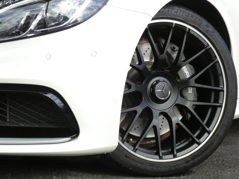 AMG Cクラス C63 ｸｰﾍﾟ ﾚｰﾀﾞｰｾｰﾌﾃｨPKG　AMG19ｲﾝﾁAW&AMGｴｱﾛ ﾌﾞﾗｯｸﾅｯﾊﾟﾚｻﾞｰ ﾅﾋﾞTV Bｶﾒﾗ Burmester 自動ﾄﾗﾝｸ/ﾌｯﾄOP ｴｱﾊﾞﾗﾝｽPKG/ﾊﾟﾌｭｰﾑｱﾄﾏｲｻﾞｰ AMGﾗｲﾄﾞｺﾝﾄﾛｰﾙｻｽ AMG強化ﾌﾞﾚｰｷ ﾄﾞﾗﾚｺ LEDﾍｯﾄﾞﾗｲﾄ/ｵｰﾄHB　2年保証付