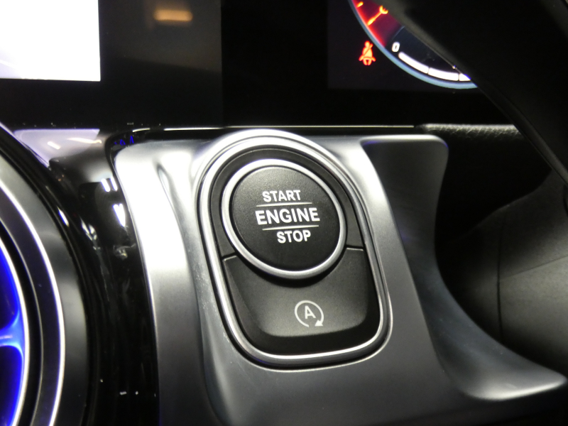 メルセデスベンツ GLB GLB200d 4MATIC ﾚｻﾞｰｴｸｽｸﾙｰｼﾌﾞ&ﾅﾋﾞｹﾞｰｼｮﾝ&ﾚｰﾀﾞｰｾｰﾌﾃｨPKG　1ｵｰﾅｰ meｺﾈｸﾄ 黒本革ｼｰﾄ ﾊﾟﾉﾗﾏSR MBUXﾅﾋﾞTV 360度ｶﾒﾗ 前後ﾄﾞﾗﾚｺ 純正18ｲﾝﾁAW LEDﾍｯﾄﾞﾗｲﾄ 自動ﾘｱｹﾞｰﾄ　2年保証付