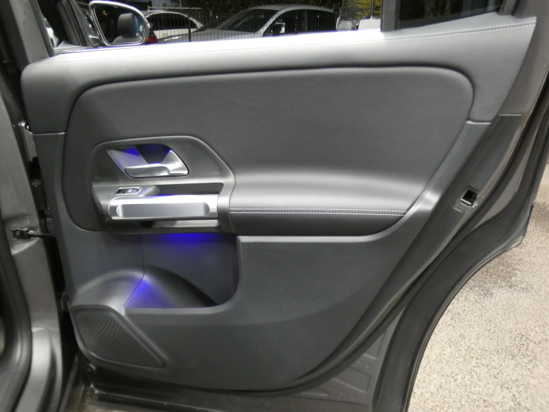 メルセデスベンツ GLB GLB200d 4MATIC ﾚｻﾞｰｴｸｽｸﾙｰｼﾌﾞ&ﾅﾋﾞｹﾞｰｼｮﾝ&ﾚｰﾀﾞｰｾｰﾌﾃｨPKG　1ｵｰﾅｰ meｺﾈｸﾄ 黒本革ｼｰﾄ ﾊﾟﾉﾗﾏSR MBUXﾅﾋﾞTV 360度ｶﾒﾗ 前後ﾄﾞﾗﾚｺ 純正18ｲﾝﾁAW LEDﾍｯﾄﾞﾗｲﾄ 自動ﾘｱｹﾞｰﾄ　2年保証付