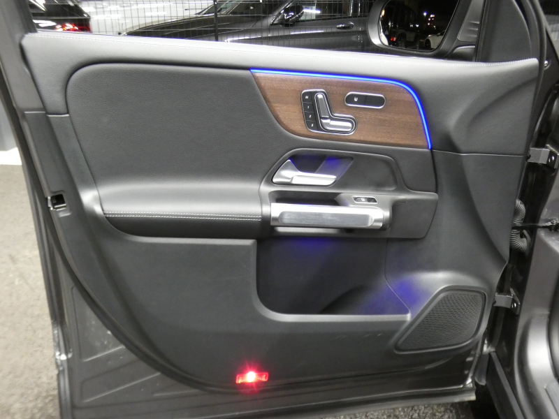 メルセデスベンツ GLB GLB200d 4MATIC ﾚｻﾞｰｴｸｽｸﾙｰｼﾌﾞ&ﾅﾋﾞｹﾞｰｼｮﾝ&ﾚｰﾀﾞｰｾｰﾌﾃｨPKG　1ｵｰﾅｰ meｺﾈｸﾄ 黒本革ｼｰﾄ ﾊﾟﾉﾗﾏSR MBUXﾅﾋﾞTV 360度ｶﾒﾗ 前後ﾄﾞﾗﾚｺ 純正18ｲﾝﾁAW LEDﾍｯﾄﾞﾗｲﾄ 自動ﾘｱｹﾞｰﾄ　2年保証付