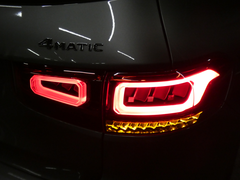 メルセデスベンツ GLB GLB200d 4MATIC ﾚｻﾞｰｴｸｽｸﾙｰｼﾌﾞ&ﾅﾋﾞｹﾞｰｼｮﾝ&ﾚｰﾀﾞｰｾｰﾌﾃｨPKG　1ｵｰﾅｰ meｺﾈｸﾄ 黒本革ｼｰﾄ ﾊﾟﾉﾗﾏSR MBUXﾅﾋﾞTV 360度ｶﾒﾗ 前後ﾄﾞﾗﾚｺ 純正18ｲﾝﾁAW LEDﾍｯﾄﾞﾗｲﾄ 自動ﾘｱｹﾞｰﾄ　2年保証付