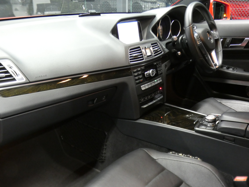 メルセデスベンツ Eクラス E250 ｸｰﾍﾟ AMGｽﾎﾟｰﾂ&ﾚｰﾀﾞｰｾｰﾌﾃｨPKG　後期 ｷｰﾚｽｺﾞｰ AMGｴｱﾛ&18ｲﾝﾁAW 黒本革ｼｰﾄ ｼｰﾄﾋｰﾀｰ HDDﾅﾋﾞ 地ﾃﾞｼﾞ 360度ｶﾒﾗ 純正ﾄﾞﾗﾚｺ ﾊﾟｰｸﾄﾛﾆｯｸｾﾝｻｰ LEDﾍｯﾄﾞﾗｲﾄ/ｱﾀﾞﾌﾟﾃｨﾌﾞHB　2年保証付