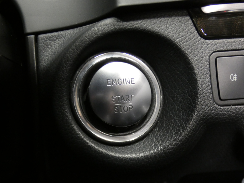 メルセデスベンツ Eクラス E250 ｸｰﾍﾟ AMGｽﾎﾟｰﾂ&ﾚｰﾀﾞｰｾｰﾌﾃｨPKG　後期 ｷｰﾚｽｺﾞｰ AMGｴｱﾛ&18ｲﾝﾁAW 黒本革ｼｰﾄ ｼｰﾄﾋｰﾀｰ HDDﾅﾋﾞ 地ﾃﾞｼﾞ 360度ｶﾒﾗ 純正ﾄﾞﾗﾚｺ ﾊﾟｰｸﾄﾛﾆｯｸｾﾝｻｰ LEDﾍｯﾄﾞﾗｲﾄ/ｱﾀﾞﾌﾟﾃｨﾌﾞHB　2年保証付