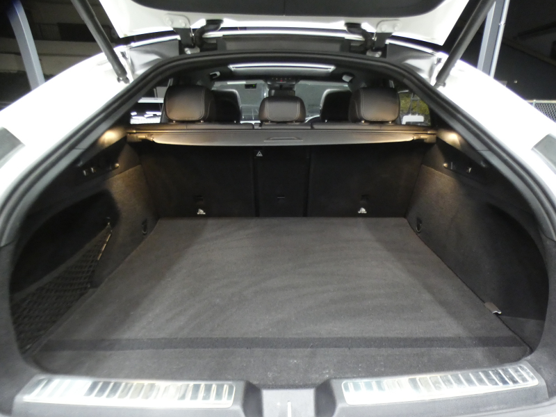 メルセデスベンツ GLCクーペ GLC220d 4MATIC ｸｰﾍﾟ AMGﾗｲﾝ ﾚｻﾞｰｴｸｽｸﾙｰｼﾌﾞ&ﾚｰﾀﾞｰｾｰﾌﾃｨPKG　後期 meｺﾈｸﾄ AMGｴｱﾛ&19AW 黒革/ﾍﾞﾝﾁﾚｰﾀｰ/ﾏｯｻｰｼﾞ ｻﾝﾙｰﾌ MBUXﾅﾋﾞ 地ﾃﾞｼﾞ 360度ｶﾒﾗ 前後ﾄﾞﾗﾚｺ Burmester ﾍｯﾄﾞｱｯﾌﾟD 自動ﾘｱｹﾞｰﾄ/ﾌｯﾄOP LEDﾍｯﾄﾞﾗｲﾄ　2年保証付