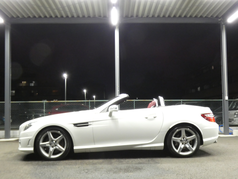 メルセデスベンツ SLKクラス SLK200 ﾚｰﾀﾞｰｾｰﾌﾃｨｴﾃﾞｨｼｮﾝ　100台限定車 AMGｽﾎﾟｰﾂPKG ﾏｼﾞｯｸｽｶｲR ﾍﾞﾝｶﾞﾙﾚｯﾄﾞﾅｯﾊﾟ革 ﾋｰﾀｰ&ｴｱｽｶｰﾌ ｱﾝﾋﾞｴﾝﾄﾗｲﾄ HDDﾅﾋﾞ 地ﾃﾞｼﾞ ﾊﾟｰｸﾄﾛﾆｯｸｾﾝｻｰ ﾊﾟﾄﾞﾙｼﾌﾄ ｷｾﾉﾝﾗｲﾄ/自動ﾊｲﾋﾞｰﾑ AMGｴｱﾛ&18ｲﾝﾁAW　2年保証付