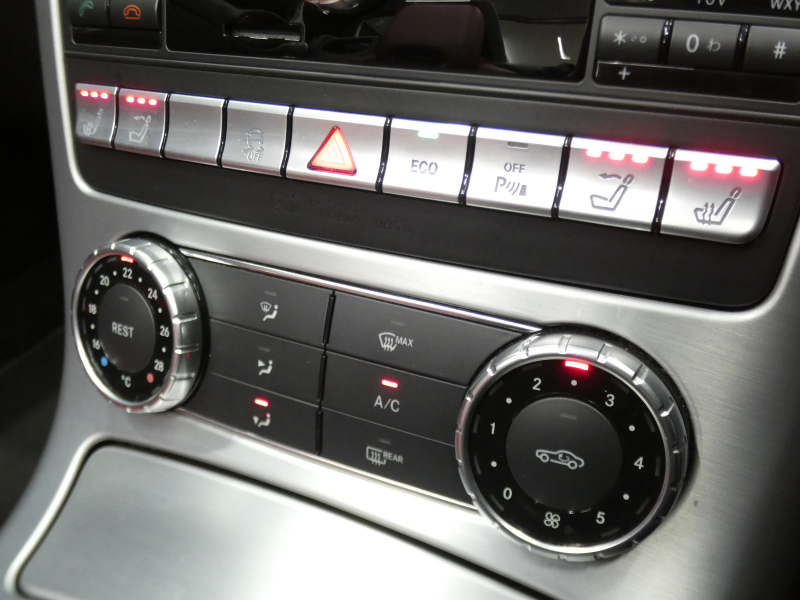 メルセデスベンツ SLKクラス SLK200 ﾚｰﾀﾞｰｾｰﾌﾃｨｴﾃﾞｨｼｮﾝ　100台限定車 AMGｽﾎﾟｰﾂPKG ﾏｼﾞｯｸｽｶｲR ﾍﾞﾝｶﾞﾙﾚｯﾄﾞﾅｯﾊﾟ革 ﾋｰﾀｰ&ｴｱｽｶｰﾌ ｱﾝﾋﾞｴﾝﾄﾗｲﾄ HDDﾅﾋﾞ 地ﾃﾞｼﾞ ﾊﾟｰｸﾄﾛﾆｯｸｾﾝｻｰ ﾊﾟﾄﾞﾙｼﾌﾄ ｷｾﾉﾝﾗｲﾄ/自動ﾊｲﾋﾞｰﾑ AMGｴｱﾛ&18ｲﾝﾁAW　2年保証付