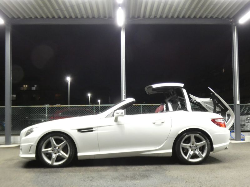 メルセデスベンツ SLKクラス SLK200 ﾚｰﾀﾞｰｾｰﾌﾃｨｴﾃﾞｨｼｮﾝ　100台限定車 AMGｽﾎﾟｰﾂPKG ﾏｼﾞｯｸｽｶｲR ﾍﾞﾝｶﾞﾙﾚｯﾄﾞﾅｯﾊﾟ革 ﾋｰﾀｰ&ｴｱｽｶｰﾌ ｱﾝﾋﾞｴﾝﾄﾗｲﾄ HDDﾅﾋﾞ 地ﾃﾞｼﾞ ﾊﾟｰｸﾄﾛﾆｯｸｾﾝｻｰ ﾊﾟﾄﾞﾙｼﾌﾄ ｷｾﾉﾝﾗｲﾄ/自動ﾊｲﾋﾞｰﾑ AMGｴｱﾛ&18ｲﾝﾁAW　2年保証付