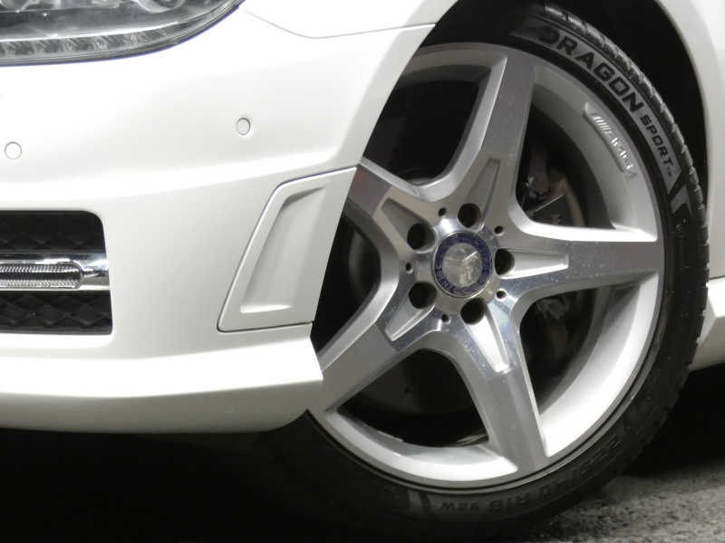 メルセデスベンツ SLKクラス SLK200 ﾚｰﾀﾞｰｾｰﾌﾃｨｴﾃﾞｨｼｮﾝ　100台限定車 AMGｽﾎﾟｰﾂPKG ﾏｼﾞｯｸｽｶｲR ﾍﾞﾝｶﾞﾙﾚｯﾄﾞﾅｯﾊﾟ革 ﾋｰﾀｰ&ｴｱｽｶｰﾌ ｱﾝﾋﾞｴﾝﾄﾗｲﾄ HDDﾅﾋﾞ 地ﾃﾞｼﾞ ﾊﾟｰｸﾄﾛﾆｯｸｾﾝｻｰ ﾊﾟﾄﾞﾙｼﾌﾄ ｷｾﾉﾝﾗｲﾄ/自動ﾊｲﾋﾞｰﾑ AMGｴｱﾛ&18ｲﾝﾁAW　2年保証付