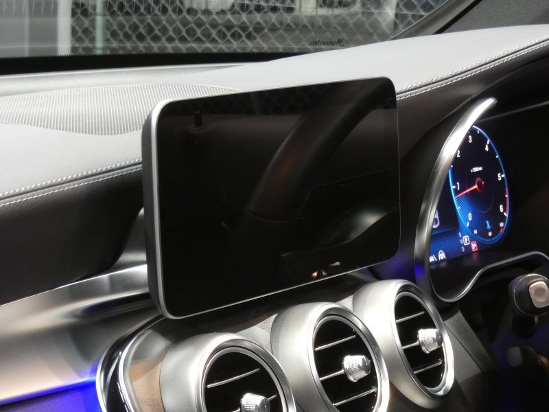 メルセデスベンツ GLCクーペ GLC220d 4MATIC ｸｰﾍﾟ AMGﾗｲﾝ ﾚｻﾞｰｴｸｽｸﾙｰｼﾌﾞ&ﾚｰﾀﾞｰｾｰﾌﾃｨPKG　後期 meｺﾈｸﾄ AMGｴｱﾛ&19AW 黒革/ﾍﾞﾝﾁﾚｰﾀｰ/ﾏｯｻｰｼﾞ ｻﾝﾙｰﾌ MBUXﾅﾋﾞ 地ﾃﾞｼﾞ 360度ｶﾒﾗ ﾄﾞﾗﾚｺ Burmester ﾍｯﾄﾞｱｯﾌﾟD 自動ﾘｱｹﾞｰﾄ/ﾌｯﾄOP LEDﾍｯﾄﾞﾗｲﾄ　2年保証付