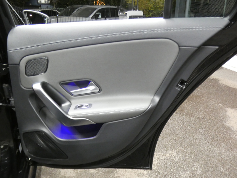 AMG Aクラス A35 4MATIC ｾﾀﾞﾝ AMGﾊﾟﾌｫｰﾏﾝｽ&AMGｱﾄﾞﾊﾞﾝｽﾄﾞ&ﾚｰﾀﾞｰｾｰﾌﾃｨPKG　meｺﾈｸﾄ AMGﾊﾟﾌｫｰﾏﾝｽｽﾃｱﾘﾝｸﾞ&ｼｰﾄ AMGｴｱﾛ&18ｲﾝﾁAW 強化ﾌﾞﾚｰｷ 灰黒革 ﾊﾟﾉﾗﾏSR MBUXﾅﾋﾞ 地ﾃﾞｼﾞ 360ｶﾒﾗ ﾍｯﾄﾞｱｯﾌﾟD ｱﾄﾞﾊﾞﾝｽﾄﾞS ﾄﾞﾗﾚｺ　2年保証付