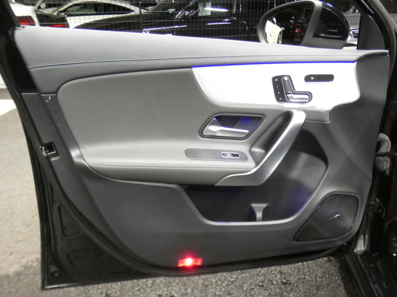 AMG Aクラス A35 4MATIC ｾﾀﾞﾝ AMGﾊﾟﾌｫｰﾏﾝｽ&AMGｱﾄﾞﾊﾞﾝｽﾄﾞ&ﾚｰﾀﾞｰｾｰﾌﾃｨPKG　meｺﾈｸﾄ AMGﾊﾟﾌｫｰﾏﾝｽｽﾃｱﾘﾝｸﾞ&ｼｰﾄ AMGｴｱﾛ&18ｲﾝﾁAW 強化ﾌﾞﾚｰｷ 灰黒革 ﾊﾟﾉﾗﾏSR MBUXﾅﾋﾞ 地ﾃﾞｼﾞ 360ｶﾒﾗ ﾍｯﾄﾞｱｯﾌﾟD ｱﾄﾞﾊﾞﾝｽﾄﾞS ﾄﾞﾗﾚｺ　2年保証付