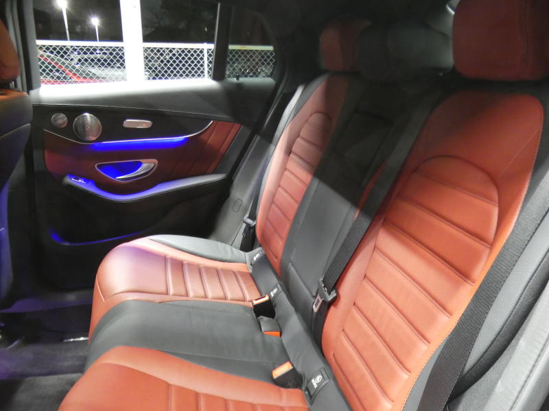 AMG GLCクーペ GLC43 4MATIC ｸｰﾍﾟ ﾚｻﾞｰｴｸｽｸﾙｰｼﾌﾞ&ﾚｰﾀﾞｰｾｰﾌﾃｨPKG　後期 1ｵｰﾅｰ 390ps meｺﾈｸﾄ 赤黒革/前後ﾋｰﾀｰ ｻﾝﾙｰﾌ MBUXﾅﾋﾞ 地ﾃﾞｼﾞ 360ｶﾒﾗ ﾍｯﾄﾞｱｯﾌﾟD Burmester ｴｱﾊﾞﾗﾝｽPKG 純正ﾄﾞﾗﾚｺ LEDﾍｯﾄﾞﾗｲﾄ AMGｴｱﾛ/20ｲﾝﾁAW　2年保証付