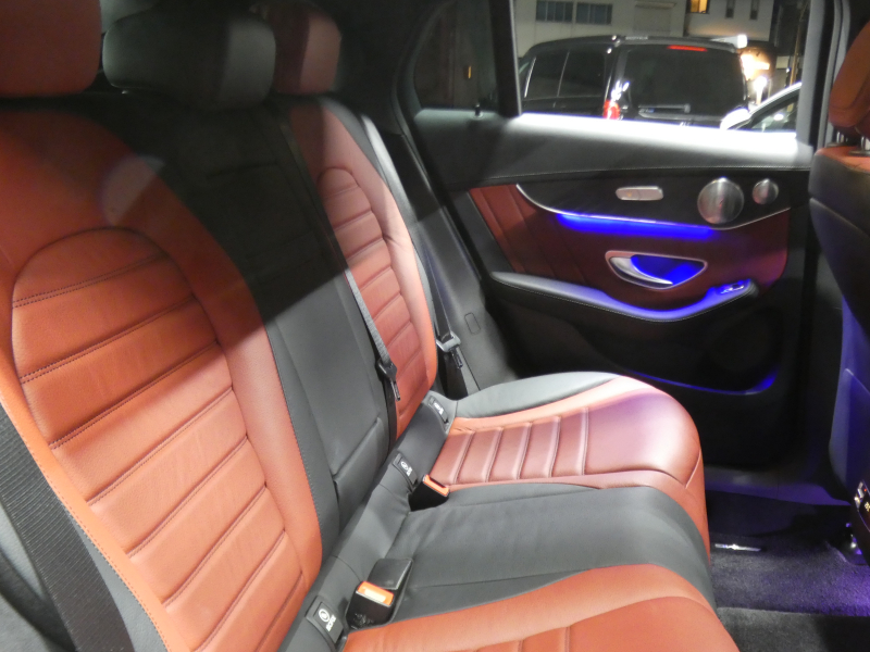 AMG GLCクーペ GLC43 4MATIC ｸｰﾍﾟ ﾚｻﾞｰｴｸｽｸﾙｰｼﾌﾞ&ﾚｰﾀﾞｰｾｰﾌﾃｨPKG　後期 1ｵｰﾅｰ 390ps meｺﾈｸﾄ 赤黒革/前後ﾋｰﾀｰ ｻﾝﾙｰﾌ MBUXﾅﾋﾞ 地ﾃﾞｼﾞ 360ｶﾒﾗ ﾍｯﾄﾞｱｯﾌﾟD Burmester ｴｱﾊﾞﾗﾝｽPKG 純正ﾄﾞﾗﾚｺ LEDﾍｯﾄﾞﾗｲﾄ AMGｴｱﾛ/20ｲﾝﾁAW　2年保証付