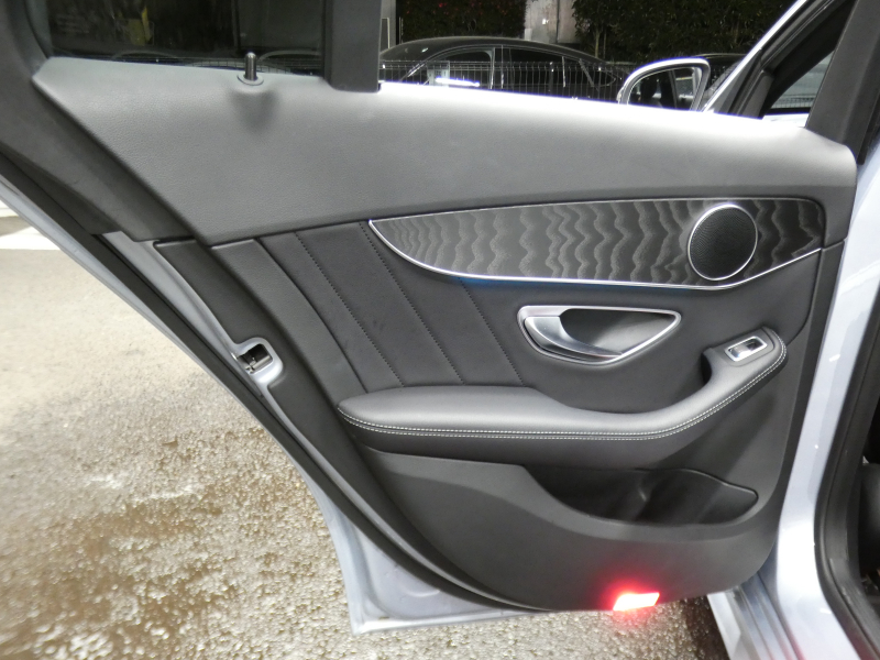 メルセデスベンツ Cクラス C220d ﾛｰﾚｳｽｴﾃﾞｨｼｮﾝ ﾚｰﾀﾞｰｾｰﾌﾃｨPKG　特別仕様車 9速AT meｺﾈｸﾄ ｷｰﾚｽｺﾞｰ 黒革/ｼｰﾄﾋｰﾀｰ HDDﾅﾋﾞ 地ﾃﾞｼﾞ Bｶﾒﾗ 前後ﾄﾞﾗﾚｺ ﾊﾟﾄﾞﾙｼﾌﾄ LEDﾍｯﾄﾞﾗｲﾄ/自動HB ｱﾝﾋﾞｴﾝﾄﾗｲﾄ AMGｴｱﾛ&18ｲﾝﾁAW　2年保証付