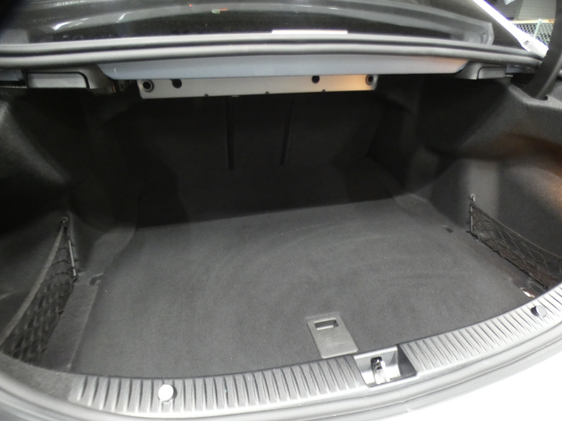 メルセデスベンツ Cクラス C220d ﾛｰﾚｳｽｴﾃﾞｨｼｮﾝ ﾚｰﾀﾞｰｾｰﾌﾃｨPKG　特別仕様車 9速AT meｺﾈｸﾄ ｷｰﾚｽｺﾞｰ 黒革/ｼｰﾄﾋｰﾀｰ HDDﾅﾋﾞ 地ﾃﾞｼﾞ Bｶﾒﾗ 前後ﾄﾞﾗﾚｺ ﾊﾟﾄﾞﾙｼﾌﾄ LEDﾍｯﾄﾞﾗｲﾄ/自動HB ｱﾝﾋﾞｴﾝﾄﾗｲﾄ AMGｴｱﾛ&18ｲﾝﾁAW　2年保証付