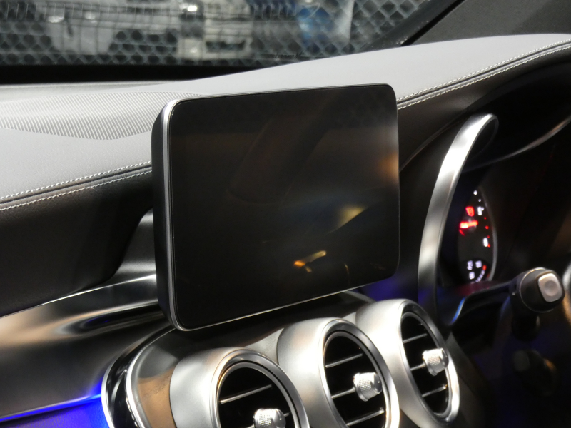 メルセデスベンツ GLC GLC220d 4MATIC AMGﾗｲﾝ ﾚｰﾀﾞｰｾｰﾌﾃｨPKG　後期 meｺﾈｸﾄ ｷｰﾚｽｺﾞｰ 黒半革ｼｰﾄ/前後ﾋｰﾀｰ ﾊﾟﾉﾗﾏSR MBUXﾅﾋﾞ 地ﾃﾞｼﾞ 360度ｶﾒﾗ 前後ﾄﾞﾗﾚｺ 自動ﾘｱｹﾞｰﾄ LEDﾗｲﾄ/自動HB AMGｴｱﾛ/19ｲﾝﾁAW　2年保証付