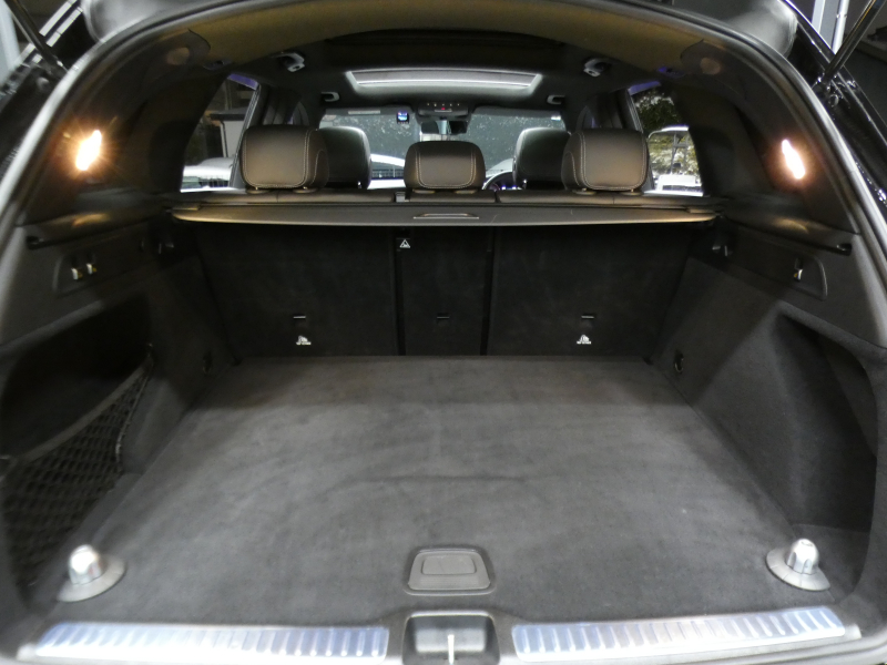 メルセデスベンツ GLC GLC220d 4MATIC AMGﾗｲﾝ ﾚｰﾀﾞｰｾｰﾌﾃｨPKG　後期 meｺﾈｸﾄ ｷｰﾚｽｺﾞｰ 黒半革ｼｰﾄ/前後ﾋｰﾀｰ ﾊﾟﾉﾗﾏSR MBUXﾅﾋﾞ 地ﾃﾞｼﾞ 360度ｶﾒﾗ 前後ﾄﾞﾗﾚｺ 自動ﾘｱｹﾞｰﾄ LEDﾗｲﾄ/自動HB AMGｴｱﾛ/19ｲﾝﾁAW　2年保証付