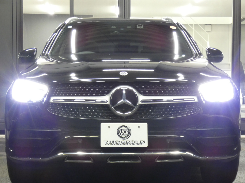 メルセデスベンツ GLC GLC220d 4MATIC AMGﾗｲﾝ ﾚｰﾀﾞｰｾｰﾌﾃｨPKG　後期 meｺﾈｸﾄ ｷｰﾚｽｺﾞｰ 黒半革ｼｰﾄ/前後ﾋｰﾀｰ ﾊﾟﾉﾗﾏSR MBUXﾅﾋﾞ 地ﾃﾞｼﾞ 360度ｶﾒﾗ 前後ﾄﾞﾗﾚｺ 自動ﾘｱｹﾞｰﾄ LEDﾗｲﾄ/自動HB AMGｴｱﾛ/19ｲﾝﾁAW　2年保証付