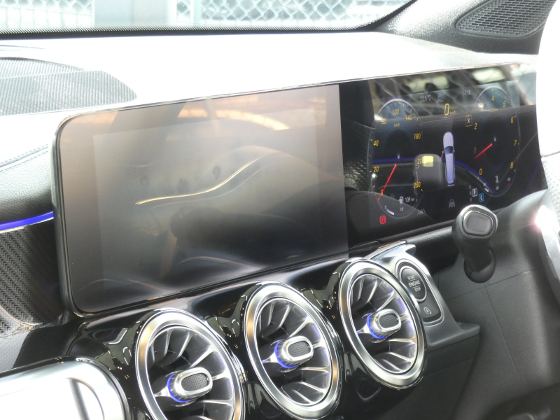 メルセデスベンツ GLB GLB250 4MATIC ｽﾎﾟｰﾂ ﾅｲﾄ&ﾚｰﾀﾞｰｾｰﾌﾃｨPKG　meｺﾈｸﾄ ｷｰﾚｽｺﾞｰ AMGｴｱﾛ&20ｲﾝﾁAW 黒本革ｼｰﾄ MBUXﾅﾋﾞ 地ﾃﾞｼﾞ 360度ｶﾒﾗ ﾀﾞｲﾅﾐｯｸｾﾚｸﾄ ﾊﾟﾄﾞﾙｼﾌﾄ 前後ﾄﾞﾗﾚｺ 自動ﾘｱｹﾞｰﾄ/ﾌｯﾄOP LEDﾍｯﾄﾞﾗｲﾄ ｵｰﾄHB　2年保証付