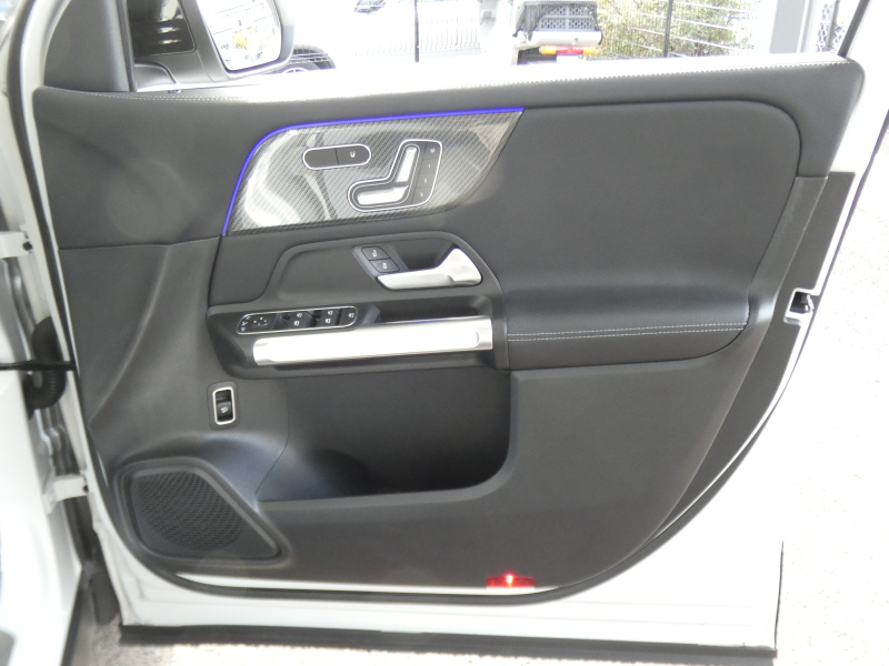 メルセデスベンツ GLB GLB250 4MATIC ｽﾎﾟｰﾂ ﾅｲﾄ&ﾚｰﾀﾞｰｾｰﾌﾃｨPKG　meｺﾈｸﾄ ｷｰﾚｽｺﾞｰ AMGｴｱﾛ&20ｲﾝﾁAW 黒本革ｼｰﾄ MBUXﾅﾋﾞ 地ﾃﾞｼﾞ 360度ｶﾒﾗ ﾀﾞｲﾅﾐｯｸｾﾚｸﾄ ﾊﾟﾄﾞﾙｼﾌﾄ 前後ﾄﾞﾗﾚｺ 自動ﾘｱｹﾞｰﾄ/ﾌｯﾄOP LEDﾍｯﾄﾞﾗｲﾄ ｵｰﾄHB　2年保証付