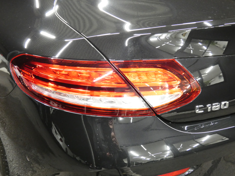 メルセデスベンツ Cクラス C180 ｸｰﾍﾟ ｽﾎﾟｰﾂ ﾚｻﾞｰｴｸｽｸﾙｰｼﾌﾞ&ﾚｰﾀﾞｰｾｰﾌﾃｨPKG　後期 meｺﾈｸﾄ 赤本革 ﾊﾟﾉﾗﾏSR ﾅﾋﾞTV Aｶｰﾌﾟﾚｲ Bｶﾒﾗ ﾍｯﾄﾞｱｯﾌﾟD ｴｱﾊﾞﾗﾝｽPKG ﾀﾞｲﾅﾐｯｸｾﾚｸﾄ AMGｴｱﾛ AMG19ｲﾝﾁAW LEDﾍｯﾄﾞﾗｲﾄ　2年保証付