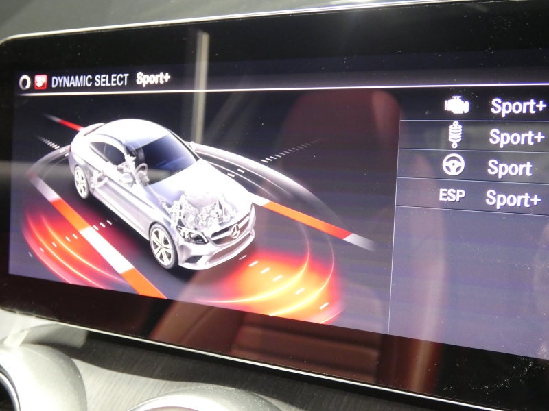 メルセデスベンツ Cクラス C180 ｸｰﾍﾟ ｽﾎﾟｰﾂ ﾚｻﾞｰｴｸｽｸﾙｰｼﾌﾞ&ﾚｰﾀﾞｰｾｰﾌﾃｨPKG　後期 meｺﾈｸﾄ 赤本革 ﾊﾟﾉﾗﾏSR ﾅﾋﾞTV Aｶｰﾌﾟﾚｲ Bｶﾒﾗ ﾍｯﾄﾞｱｯﾌﾟD ｴｱﾊﾞﾗﾝｽPKG ﾀﾞｲﾅﾐｯｸｾﾚｸﾄ AMGｴｱﾛ AMG19ｲﾝﾁAW LEDﾍｯﾄﾞﾗｲﾄ　2年保証付