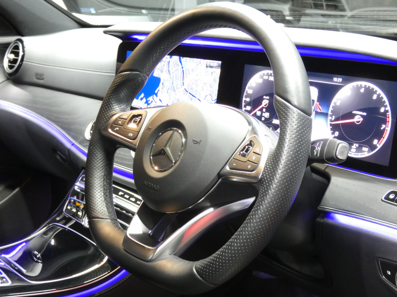 メルセデスベンツ Eクラス E200 ｱﾊﾞﾝｷﾞｬﾙﾄﾞ ｽﾎﾟｰﾂ ﾚｰﾀﾞｰｾｰﾌﾃｨPKG　希少ﾎﾞﾃﾞｨｶﾗｰ AMGｴｱﾛ&19ｲﾝﾁAW ｺﾝﾋﾞ革ｼｰﾄ ﾅﾋﾞTV 360度ｶﾒﾗ Aｶｰﾌﾟﾚｲ ﾀﾞｲﾅﾐｯｸｾﾚｸﾄ ｱﾝﾋﾞｴﾝﾄﾗｲﾄ LEDﾗｲﾄ/ｱﾀﾞﾌﾟﾃｨﾌﾞHB　2年保証付