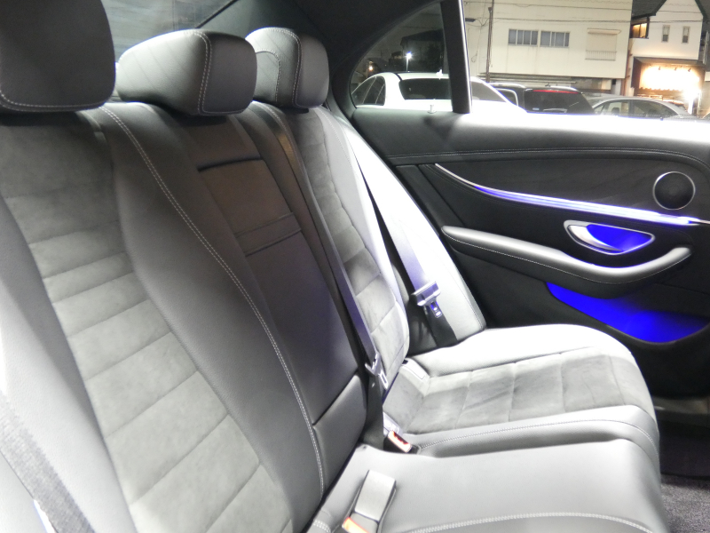 メルセデスベンツ Eクラス E200 ｱﾊﾞﾝｷﾞｬﾙﾄﾞ ｽﾎﾟｰﾂ ﾚｰﾀﾞｰｾｰﾌﾃｨPKG　希少ﾎﾞﾃﾞｨｶﾗｰ AMGｴｱﾛ&19ｲﾝﾁAW ｺﾝﾋﾞ革ｼｰﾄ ﾅﾋﾞTV 360度ｶﾒﾗ Aｶｰﾌﾟﾚｲ ﾀﾞｲﾅﾐｯｸｾﾚｸﾄ ｱﾝﾋﾞｴﾝﾄﾗｲﾄ LEDﾗｲﾄ/ｱﾀﾞﾌﾟﾃｨﾌﾞHB　2年保証付