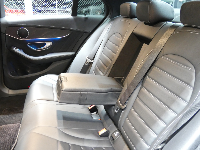 メルセデスベンツ Cクラス C220d ｱﾊﾞﾝｷﾞｬﾙﾄﾞ AMGﾗｲﾝ ﾚｻﾞｰｴｸｽｸﾙｰｼﾌﾞ&ﾚｰﾀﾞｰｾｰﾌﾃｨPKG　9速AT ｷｰﾚｽｺﾞｰ 黒本革/ｼｰﾄﾋｰﾀｰ HDDﾅﾋﾞTV Bｶﾒﾗ ﾍｯﾄﾞｱｯﾌﾟD ﾄﾞﾗﾚｺ ﾊﾟﾄﾞﾙｼﾌﾄ ｴｱﾊﾞﾗﾝｽPKG 自動ﾄﾗﾝｸ LEDﾍｯﾄﾞﾗｲﾄ/自動HB AMGｴｱﾛ&18ｲﾝﾁAW　2年保証付