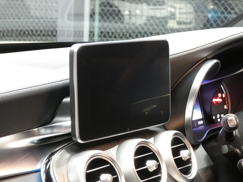 メルセデスベンツ Cクラス C220d ｱﾊﾞﾝｷﾞｬﾙﾄﾞ AMGﾗｲﾝ ﾚｻﾞｰｴｸｽｸﾙｰｼﾌﾞ&ﾚｰﾀﾞｰｾｰﾌﾃｨPKG　9速AT ｷｰﾚｽｺﾞｰ 黒本革/ｼｰﾄﾋｰﾀｰ HDDﾅﾋﾞTV Bｶﾒﾗ ﾍｯﾄﾞｱｯﾌﾟD ﾄﾞﾗﾚｺ ﾊﾟﾄﾞﾙｼﾌﾄ ｴｱﾊﾞﾗﾝｽPKG 自動ﾄﾗﾝｸ LEDﾍｯﾄﾞﾗｲﾄ/自動HB AMGｴｱﾛ&18ｲﾝﾁAW　2年保証付