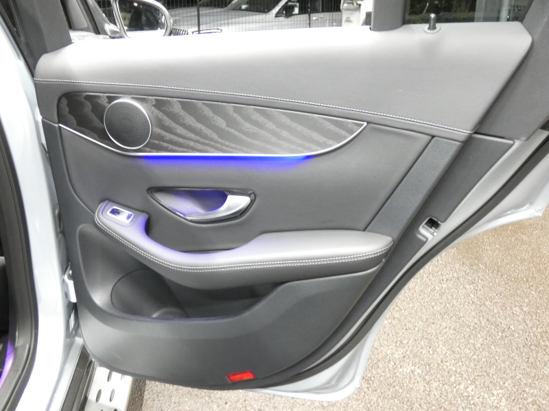 メルセデスベンツ GLC GLC220d 4MATIC ｽﾎﾟｰﾂﾗｲﾝｴﾃﾞｨｼｮﾝ ﾚｰﾀﾞｰｾｰﾌﾃｨPKG　特別仕様車 後期 1ｵｰﾅｰ meｺﾈｸﾄ AMGｴｱﾛ&19AW 黒革ｼｰﾄ MBUXﾅﾋﾞ 地ﾃﾞｼﾞ 360度ｶﾒﾗ ｴｱﾊﾞﾗﾝｽPKG ｺｯｸﾋﾟｯﾄﾞD 自動ﾘｱｹﾞｰﾄ/ﾌｯﾄOP LEDﾗｲﾄ/自動HB　2年保証付