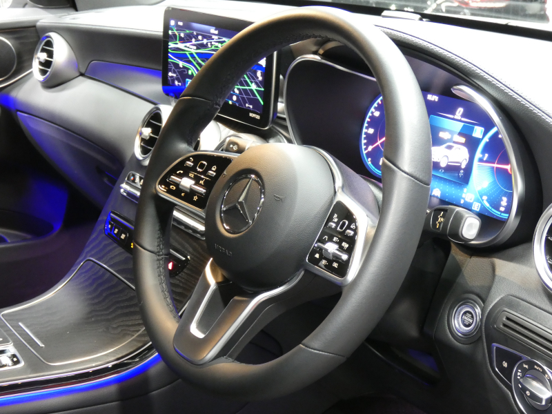 メルセデスベンツ GLC GLC220d 4MATIC ｽﾎﾟｰﾂﾗｲﾝｴﾃﾞｨｼｮﾝ ﾚｰﾀﾞｰｾｰﾌﾃｨPKG　特別仕様車 後期 1ｵｰﾅｰ meｺﾈｸﾄ AMGｴｱﾛ&19AW 黒革ｼｰﾄ MBUXﾅﾋﾞ 地ﾃﾞｼﾞ 360度ｶﾒﾗ ｴｱﾊﾞﾗﾝｽPKG ｺｯｸﾋﾟｯﾄﾞD 自動ﾘｱｹﾞｰﾄ/ﾌｯﾄOP LEDﾗｲﾄ/自動HB　2年保証付