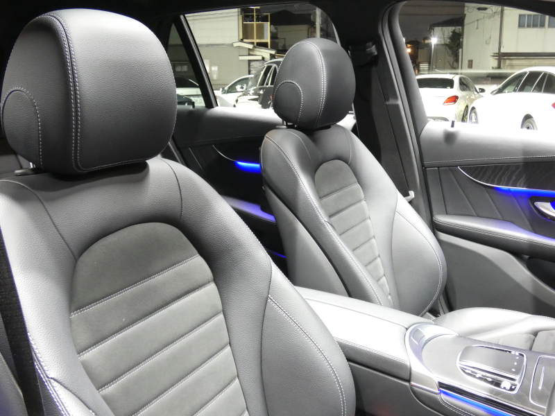 メルセデスベンツ GLC GLC220d 4MATIC AMGﾗｲﾝ ﾚｰﾀﾞｰｾｰﾌﾃｨPKG　後期 meｺﾈｸﾄ ｷｰﾚｽｺﾞｰ 黒半革ｼｰﾄ/前後ﾋｰﾀｰ ﾊﾟﾉﾗﾏSR MBUXﾅﾋﾞ 地ﾃﾞｼﾞ 360度ｶﾒﾗ 360度&ﾘｱﾄﾞﾗﾚｺ 自動ﾘｱｹﾞｰﾄ/ﾌｯﾄOP LEDﾗｲﾄ/自動HB AMGｴｱﾛ/19ｲﾝﾁAW　2年保証付