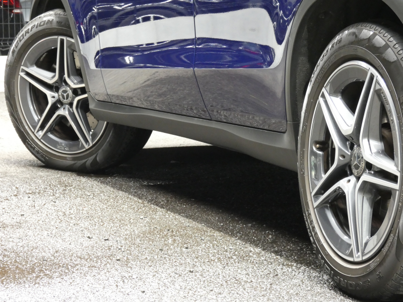 メルセデスベンツ GLC GLC220d 4MATIC AMGﾗｲﾝ ﾚｰﾀﾞｰｾｰﾌﾃｨPKG　後期 meｺﾈｸﾄ ｷｰﾚｽｺﾞｰ 黒半革ｼｰﾄ/前後ﾋｰﾀｰ ﾊﾟﾉﾗﾏSR MBUXﾅﾋﾞ 地ﾃﾞｼﾞ 360度ｶﾒﾗ 360度&ﾘｱﾄﾞﾗﾚｺ 自動ﾘｱｹﾞｰﾄ/ﾌｯﾄOP LEDﾗｲﾄ/自動HB AMGｴｱﾛ/19ｲﾝﾁAW　2年保証付